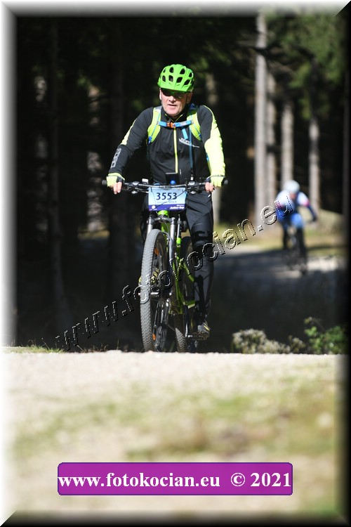 Náhled obrázku: 2021-3759-CTAuthor-3553.JPG