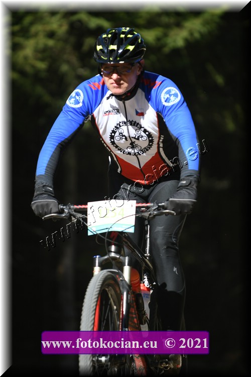 Náhled obrázku: 2021-3783-CTAuthor-1254.JPG