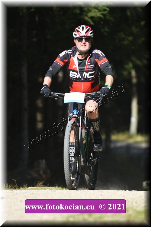 Náhled obrázku: 2021-3789-CTAuthor-1222.JPG