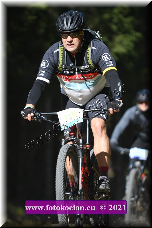 Náhled obrázku: 2021-3792-CTAuthor-1328.JPG