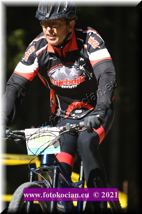 Náhled obrázku: 2021-3798-CTAuthor-1407.JPG