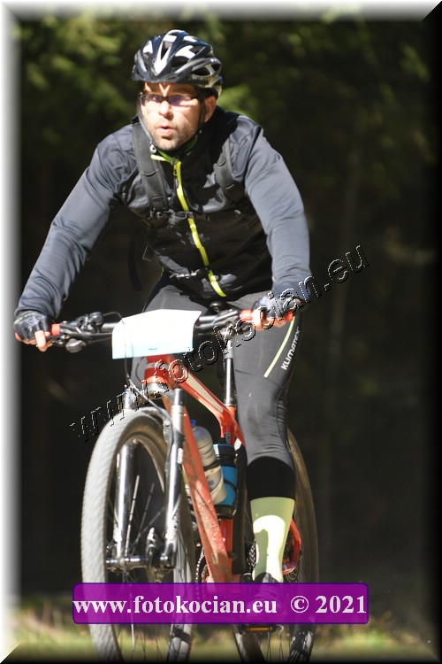 Náhled obrázku: 2021-3810-CTAuthor-2225.JPG