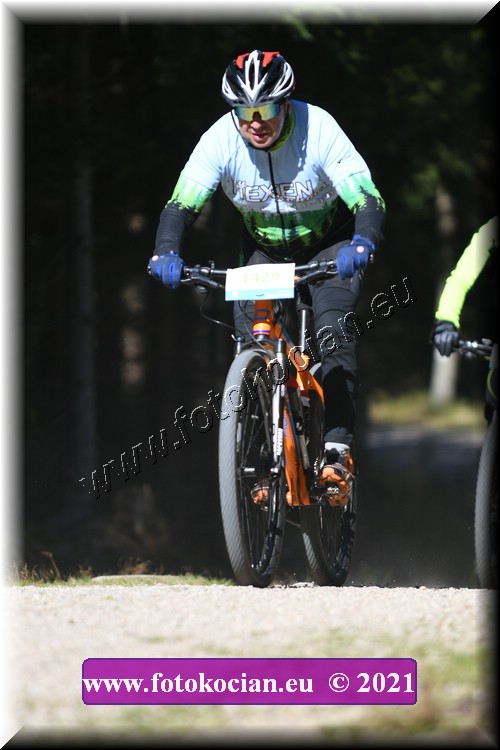 Náhled obrázku: 2021-3811-CTAuthor-1429.JPG