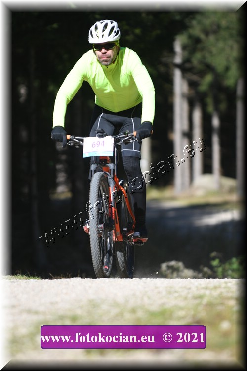 Náhled obrázku: 2021-3832-CTAuthor-694.JPG