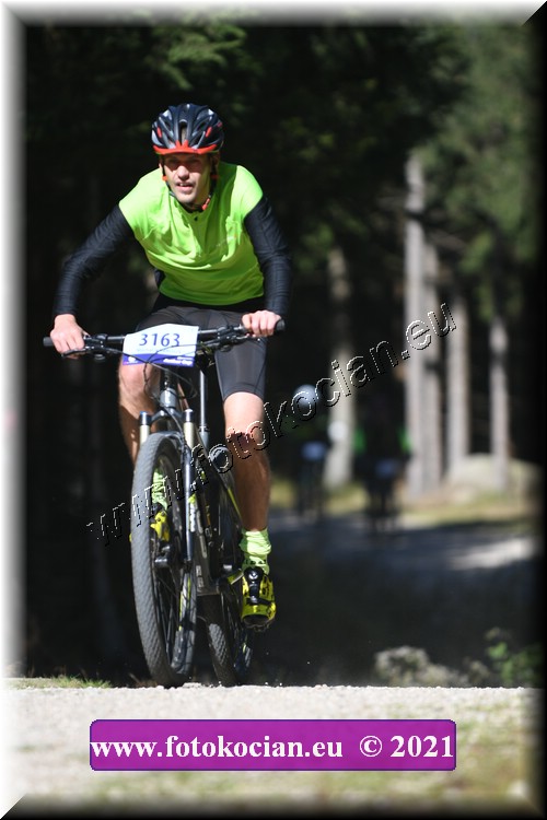 Náhled obrázku: 2021-3834-CTAuthor-3163.JPG