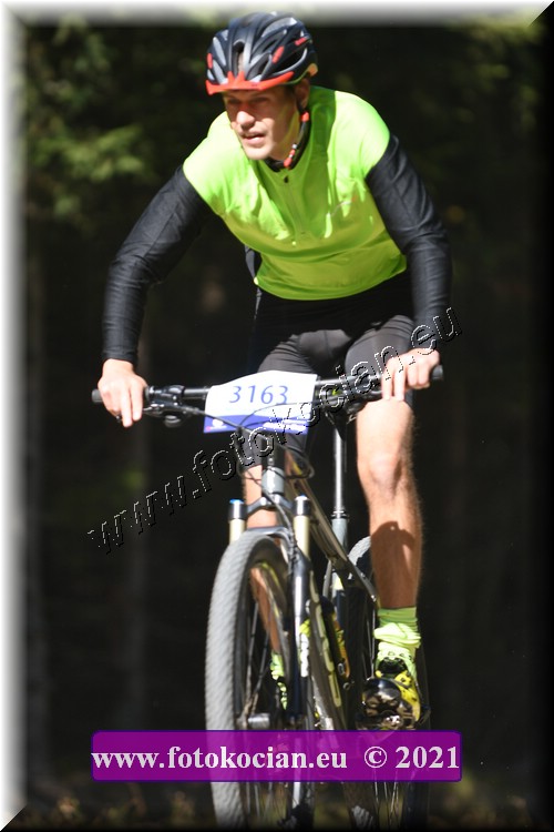 Náhled obrázku: 2021-3835-CTAuthor-3163.JPG