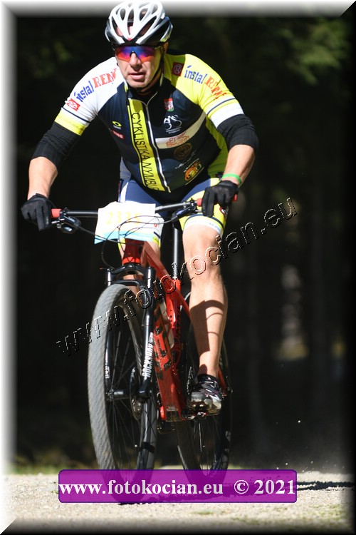 Náhled obrázku: 2021-3850-CTAuthor-2335.JPG