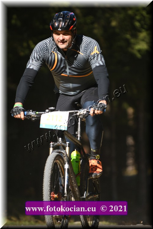 Náhled obrázku: 2021-3854-CTAuthor-2112.JPG