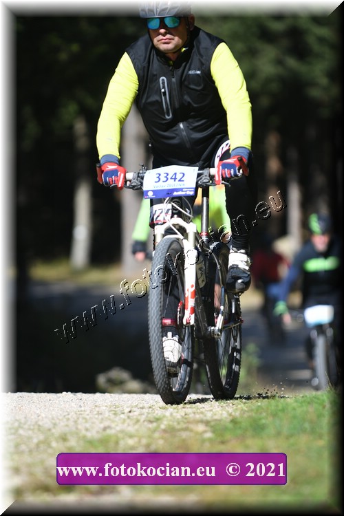 Náhled obrázku: 2021-3861-CTAuthor-3342.JPG