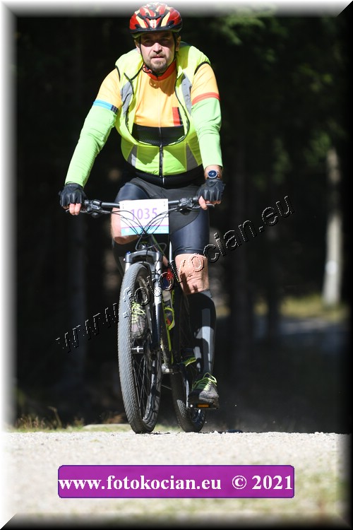 Náhled obrázku: 2021-3862-CTAuthor-1035.JPG