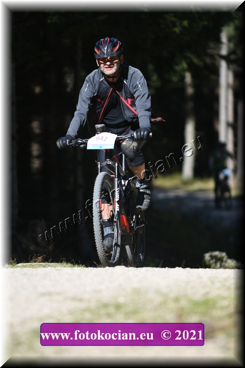 Náhled obrázku: 2021-3873-CTAuthor-942.JPG