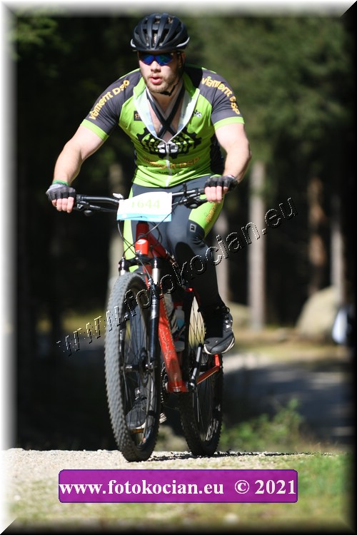 Náhled obrázku: 2021-3878-CTAuthor-1644.JPG