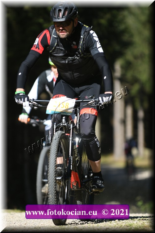 Náhled obrázku: 2021-3881-CTAuthor-2158.JPG