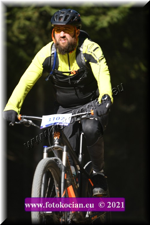 Náhled obrázku: 2021-3886-CTAuthor-3107.JPG