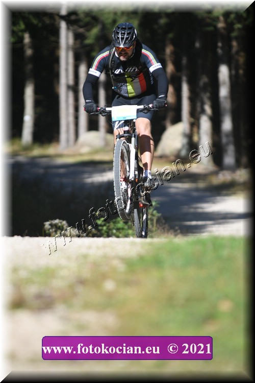 Náhled obrázku: 2021-3901-CTAuthor-2052.JPG