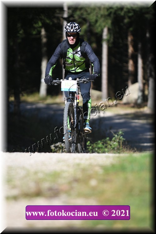 Náhled obrázku: 2021-3923-CTAuthor-1521.JPG