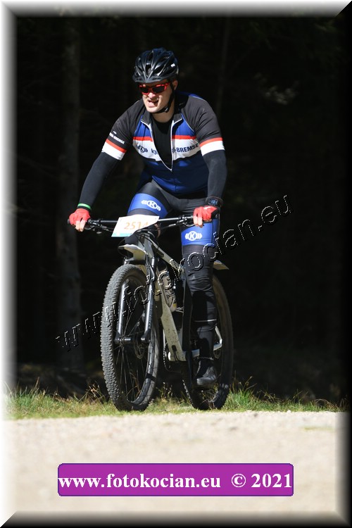 Náhled obrázku: 2021-3932-CTAuthor-2514.JPG