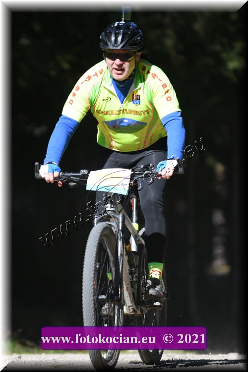 Náhled obrázku: 2021-3940-CTAuthor-1889.JPG