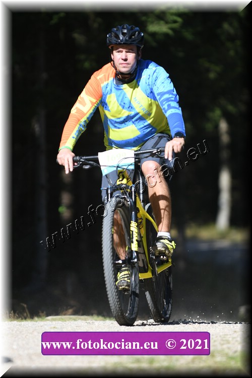 Náhled obrázku: 2021-3960-CTAuthor-1699.JPG