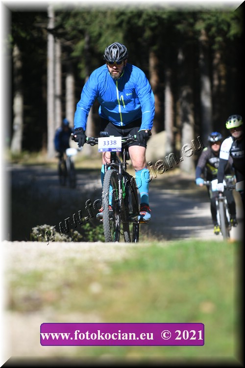 Náhled obrázku: 2021-3962-CTAuthor-3338.JPG