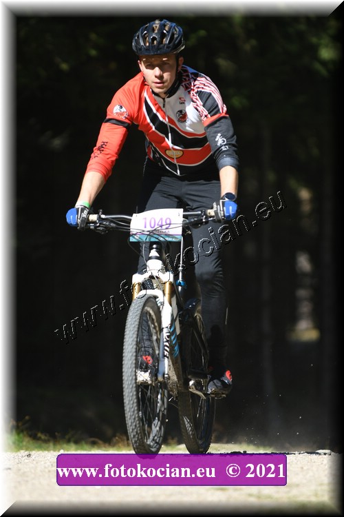 Náhled obrázku: 2021-3984-CTAuthor-1049.JPG