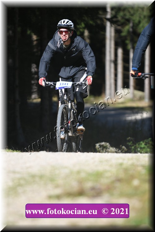 Náhled obrázku: 2021-3989-CTAuthor-3341.JPG