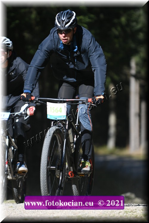 Náhled obrázku: 2021-3990-CTAuthor-1564.JPG