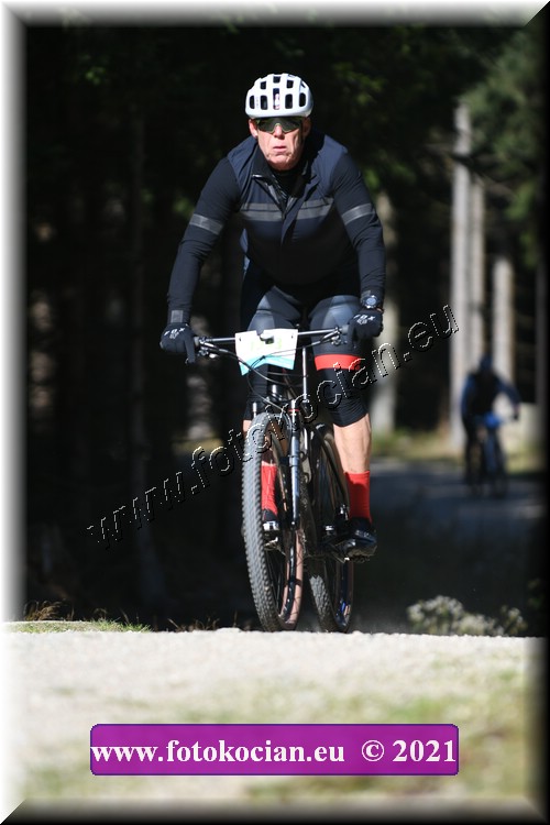 Náhled obrázku: 2021-3993-CTAuthor-1293.JPG