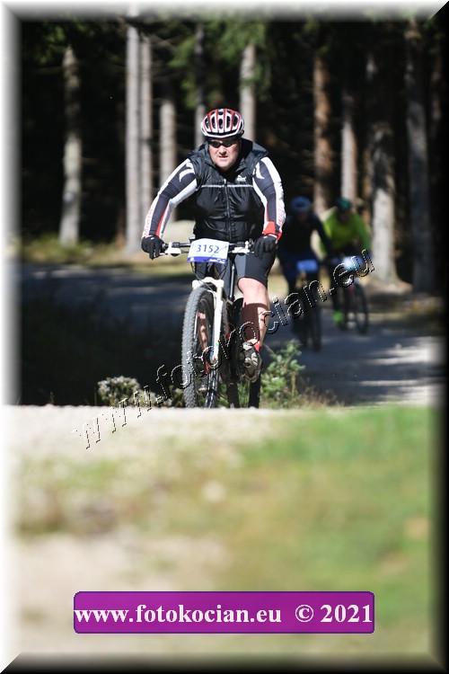 Náhled obrázku: 2021-3997-CTAuthor-3152.JPG