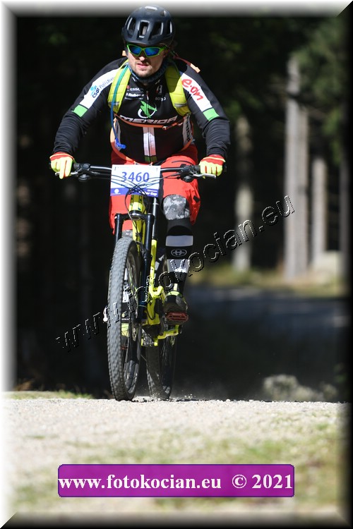 Náhled obrázku: 2021-4011-CTAuthor-3460.JPG