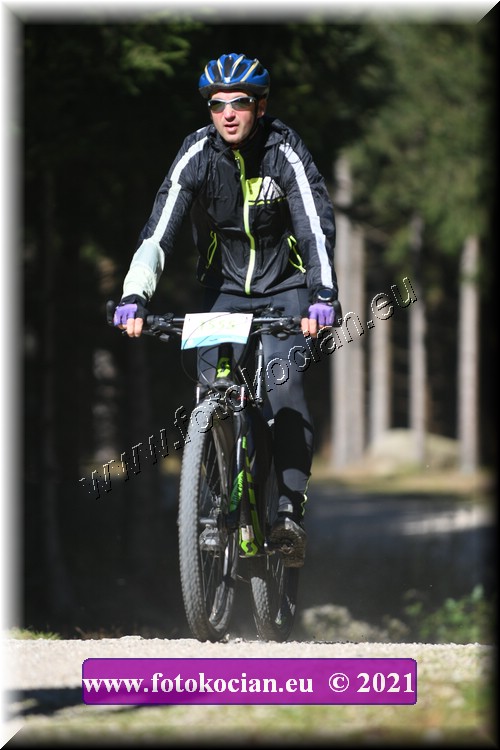 Náhled obrázku: 2021-4026-CTAuthor-1555.JPG