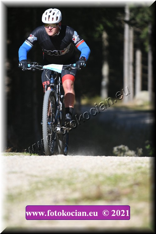 Náhled obrázku: 2021-4032-CTAuthor-1409.JPG