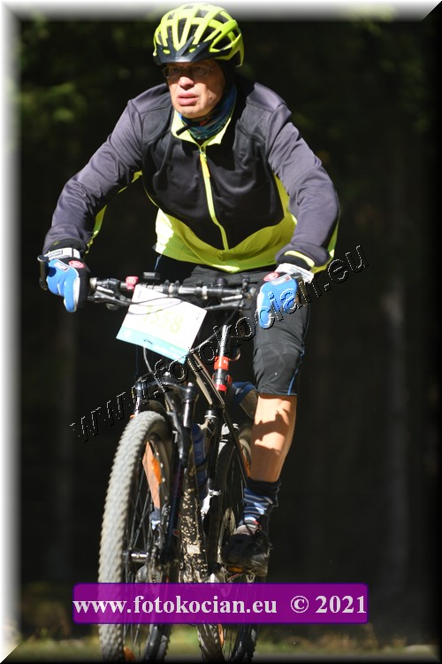 Náhled obrázku: 2021-4035-CTAuthor-1558.JPG