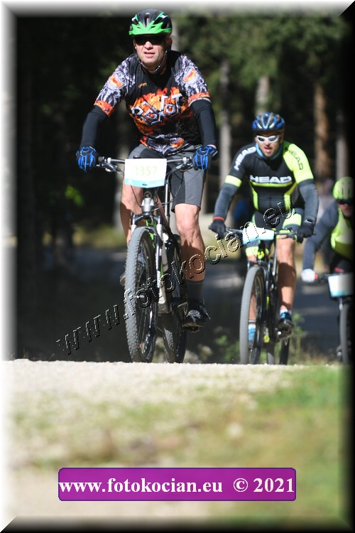 Náhled obrázku: 2021-4044-CTAuthor-1357.JPG