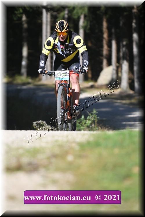 Náhled obrázku: 2021-4079-CTAuthor-1739.JPG