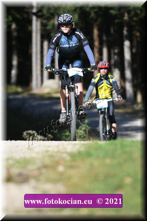 Náhled obrázku: 2021-4118-CTAuthor-2030.JPG