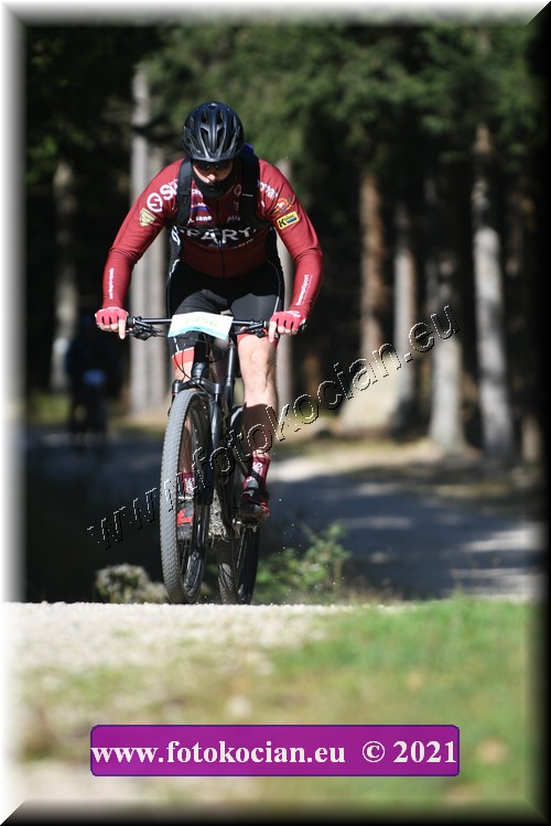 Náhled obrázku: 2021-4123-CTAuthor-1456.JPG