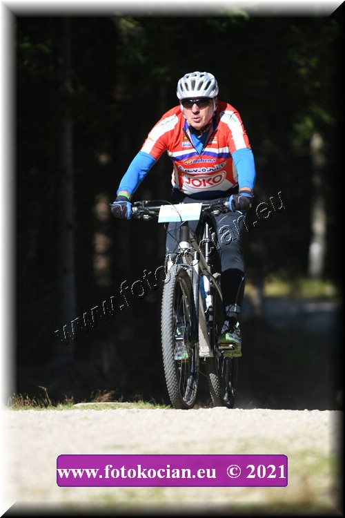 Náhled obrázku: 2021-4128-CTAuthor-1379.JPG