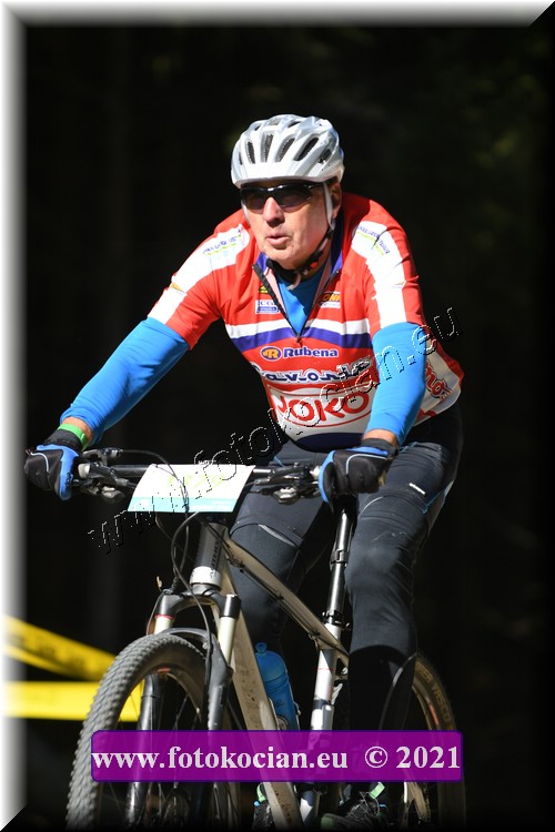 Náhled obrázku: 2021-4129-CTAuthor-1379.JPG