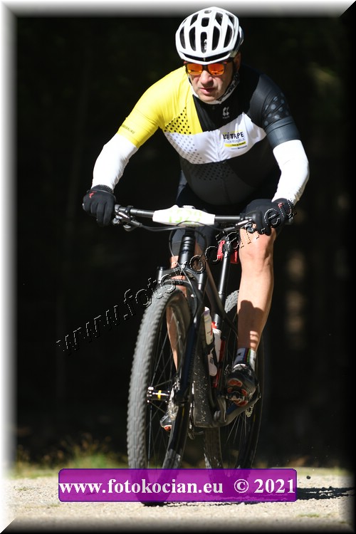 Náhled obrázku: 2021-4133-CTAuthor-1529.JPG