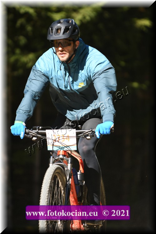 Náhled obrázku: 2021-4157-CTAuthor-2734.JPG