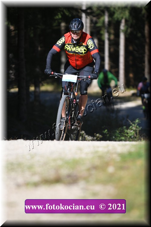 Náhled obrázku: 2021-4190-CTAuthor-1793.JPG