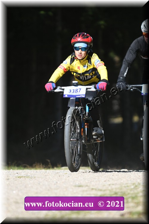 Náhled obrázku: 2021-4198-CTAuthor-3387.JPG