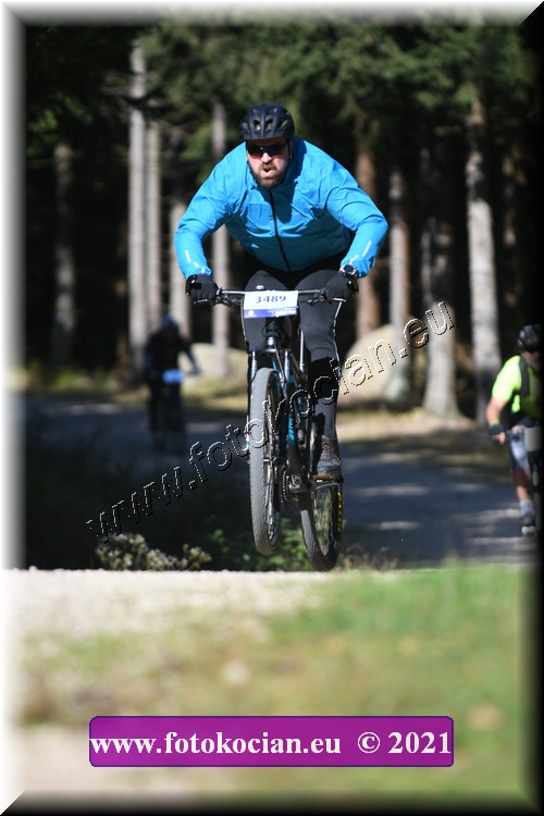 Náhled obrázku: 2021-4211-CTAuthor-3489.JPG