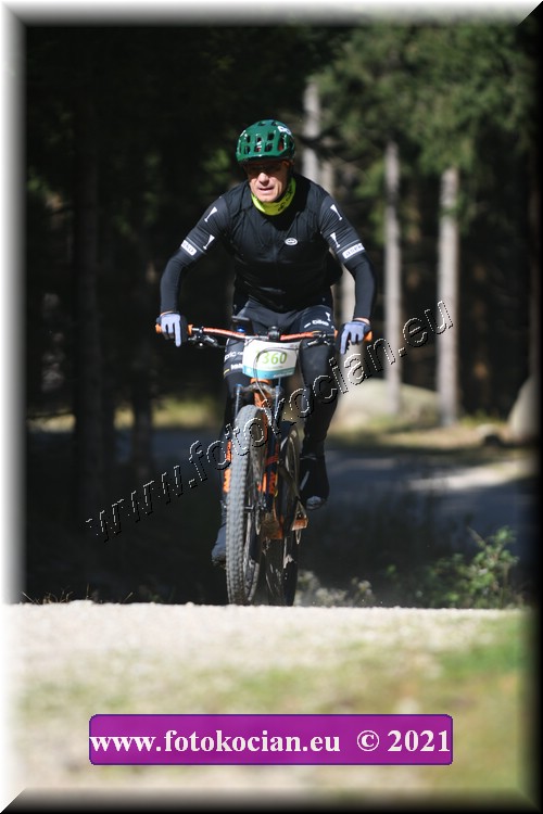 Náhled obrázku: 2021-4224-CTAuthor-1360.JPG