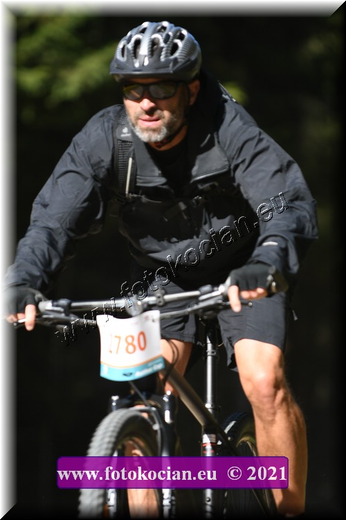 Náhled obrázku: 2021-4236-CTAuthor-2780.JPG