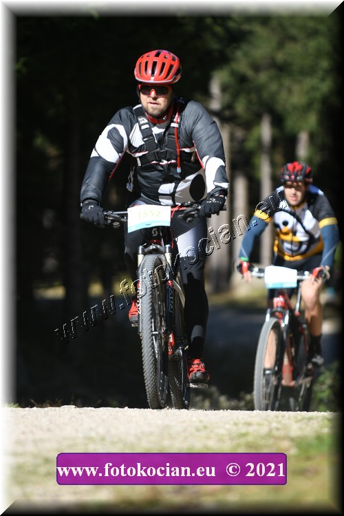 Náhled obrázku: 2021-4243-CTAuthor-1552.JPG