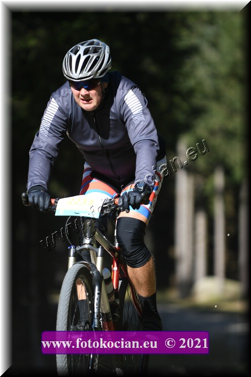 Náhled obrázku: 2021-4245-CTAuthor-2233.JPG