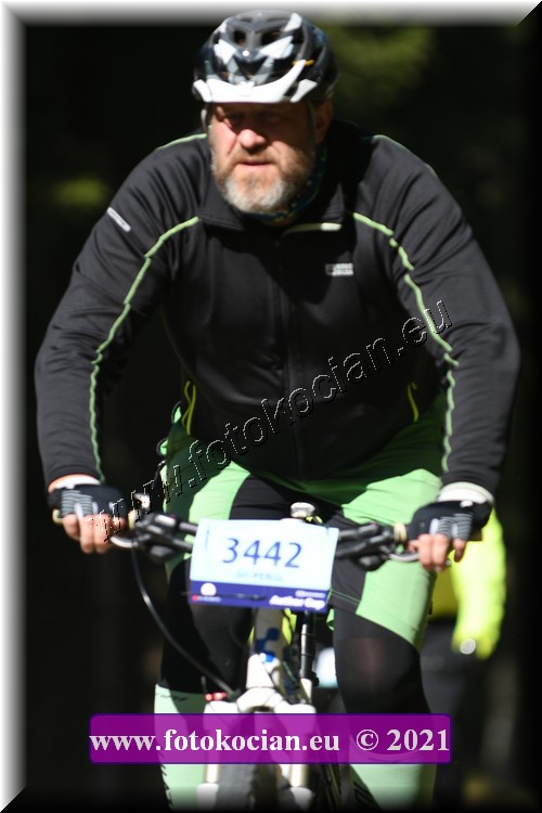 Náhled obrázku: 2021-4268-CTAuthor-3442.JPG