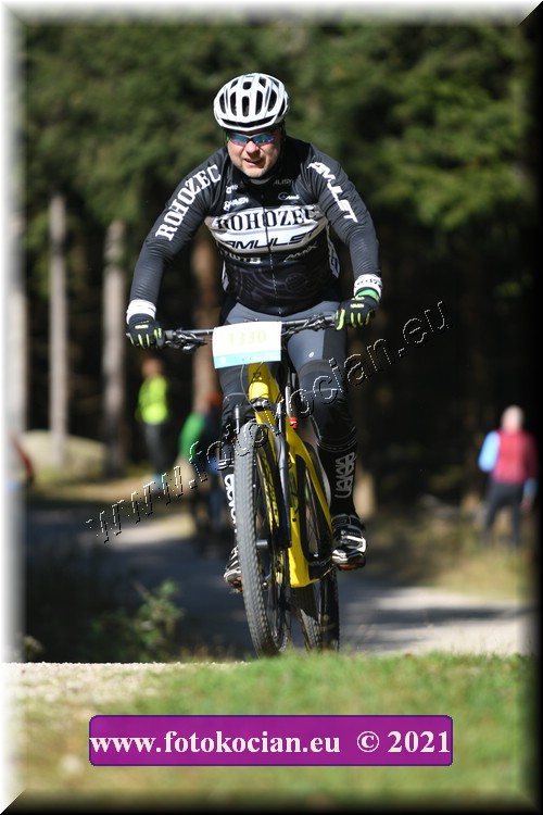 Náhled obrázku: 2021-4301-CTAuthor-1330.JPG